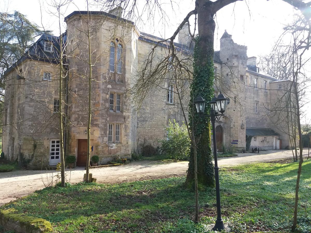 Chateau Des Chevaliers De Grand Tonne Sainte-Croix-Grand-Tonne Exterior foto